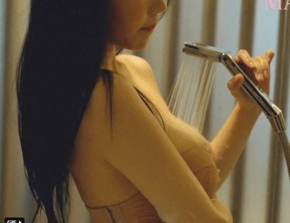 Streamer Eddyrin lộ clip nóng