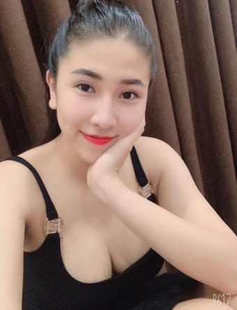 Máy bay bà già quận Tân Bình